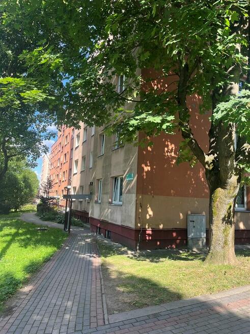 Bielsko-Biała; ul. Braci Gierymskich osiedle Słoneczne 3 pok