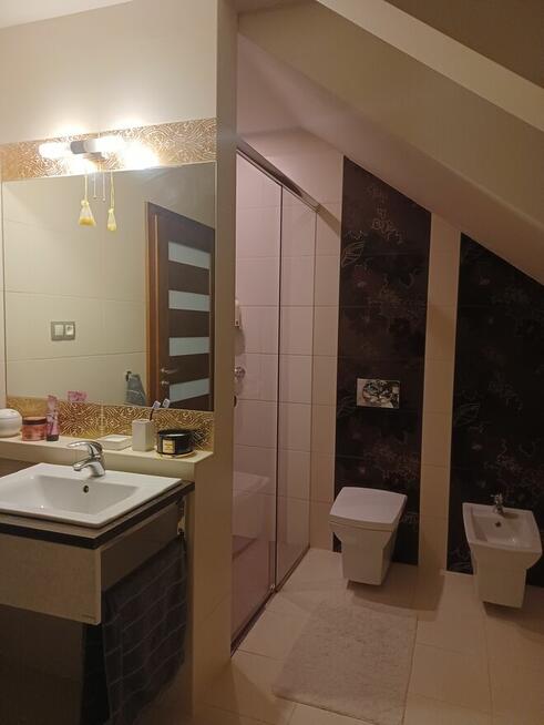 Dom na prestiżowym osiedlu w Dobrzykowicach 143 m2