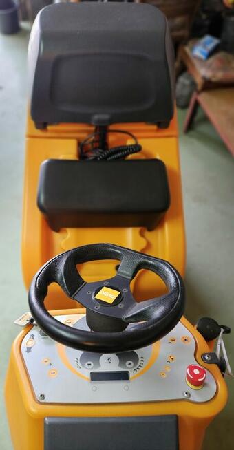TASKI Swingo 2100 qMICRO