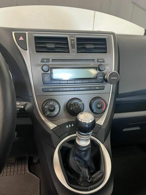 Subaru Trezia 1.3 99KM
