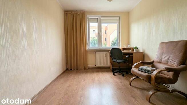 3 pokoje, 2 piętro, Os. Piastów – 57 m², balkon, piwnica