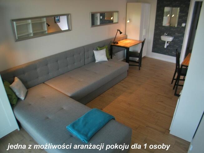 Nowoczesny, bardzo duży-17m2-wygodny pokój z balkonem / wys.