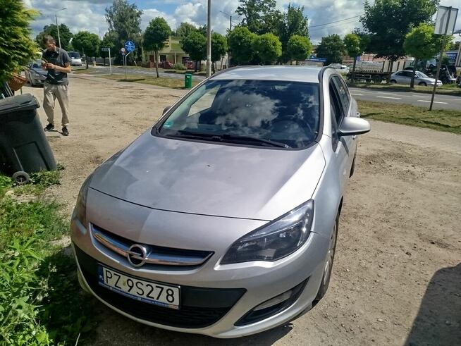 Opel Astra Kombi Sports Tourer 2015 1.6 diesel