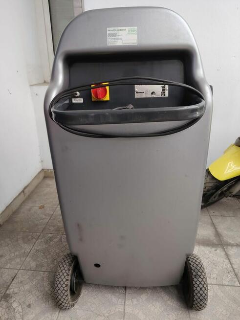 UŻYWANA stacja klimatyzacji Robinair AC690 PRO (R134a)