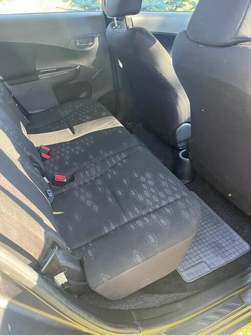 Subaru Trezia 1.3 99KM