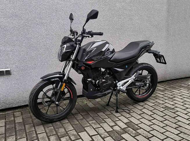 Keeway RKS 125 Keeway RKS 125cc naked Na kategorię A1 / B Dostawa pod dom