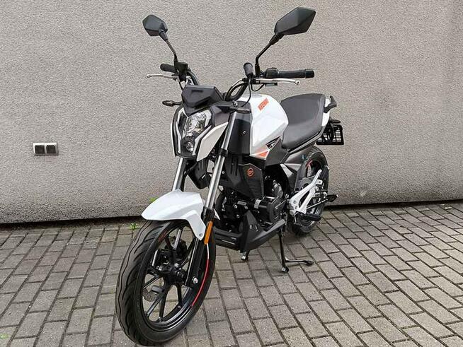 Keeway RKS 125 Keeway RKS 125cc naked Na kategorię A1 / B Dostawa pod dom