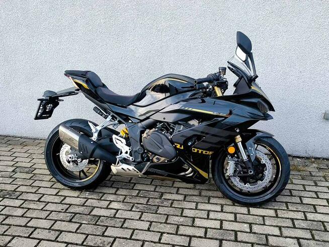 QJMOTOR SRK 800RR QJMotor SRK 800RR 102KM ABS Sport Dostawa pod dom Rata już od 484
