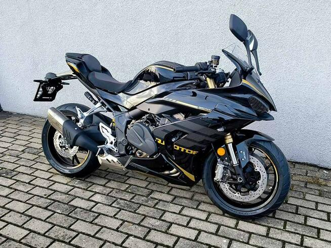 QJMOTOR SRK 800RR QJMotor SRK 800RR 102KM ABS Sport Dostawa pod dom Rata już od 484