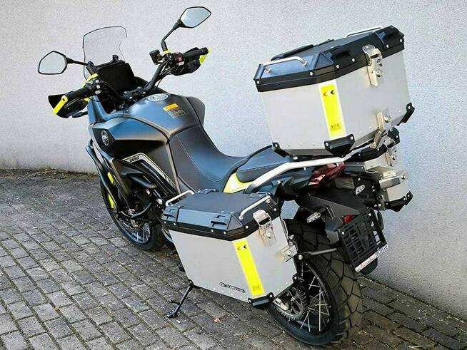 QJMOTOR SVT 650X QJMOTOR SVT650X ABS KUFRY Dostawa pod dom Raty 0%