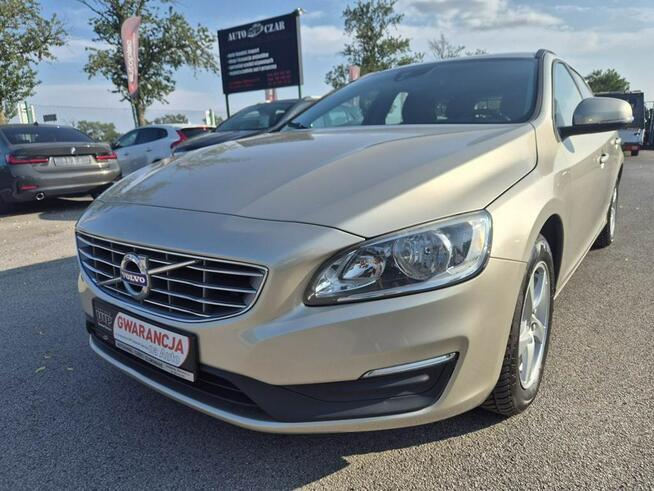 Volvo V60 D2 2.0D 120KM