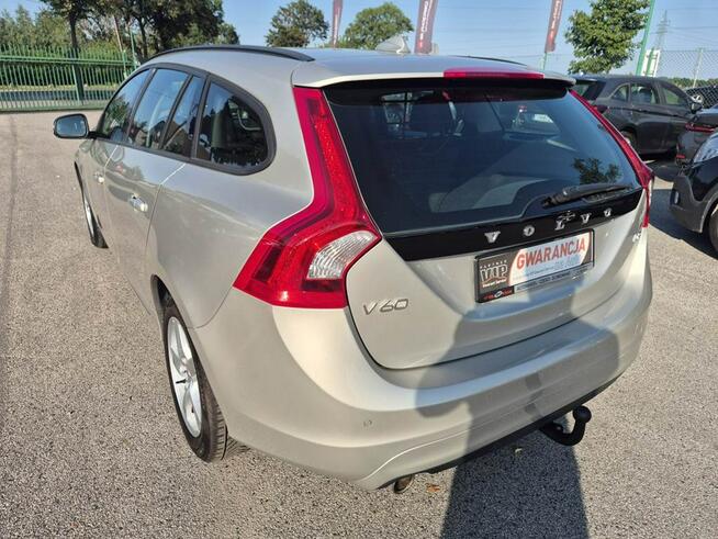 Volvo V60 D2 2.0D 120KM