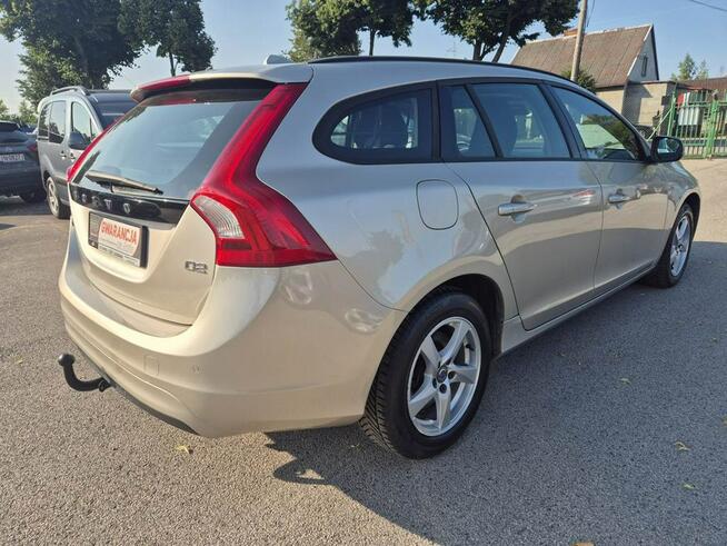 Volvo V60 D2 2.0D 120KM