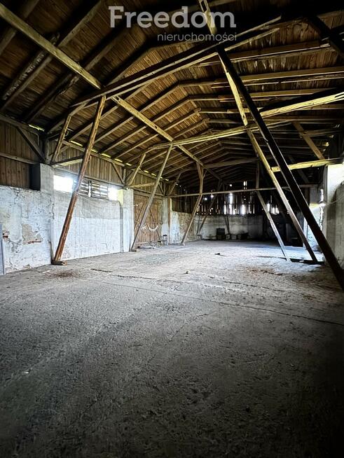 Zabytkowy dwór z XVIII w., 5,2 ha , 2100 m2
