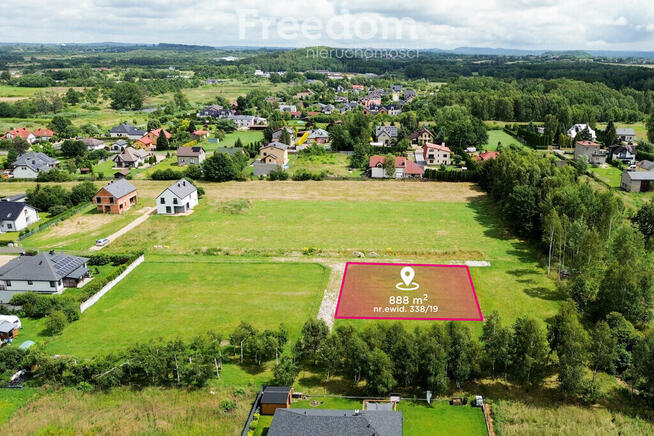 Działka budowlana 888 m²
