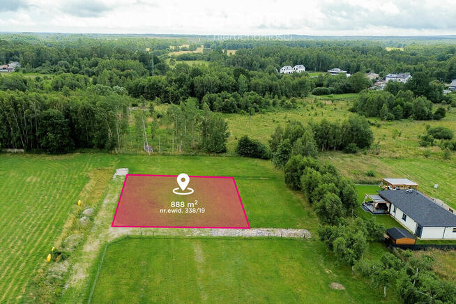 Działka budowlana 888 m²
