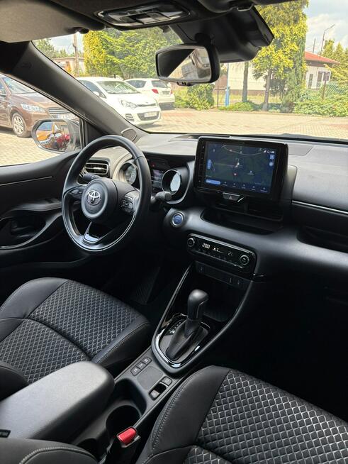 Toyota Yaris Rezerwacja