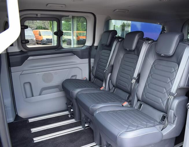 Ford Tourneo Custom Panorama Titanium X 4x4 Matrix LED Hak Dostępny od ręki