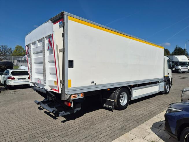 Volvo FM 340 4X2 / CHŁODNIA IZOTERMA / CARRIER VECTOR i350