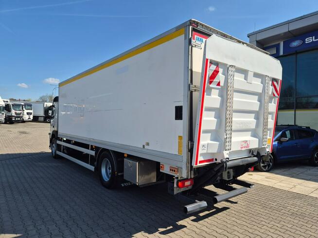 Volvo FM 340 4X2 / CHŁODNIA IZOTERMA / CARRIER VECTOR i350