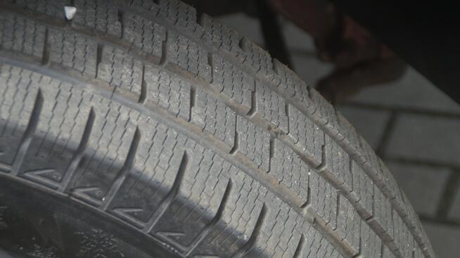 Daily 65C15 * DMC 3.5T Kat.B * Skrzynia 6.1m * IMPORT 50c 65c 60c 72c
