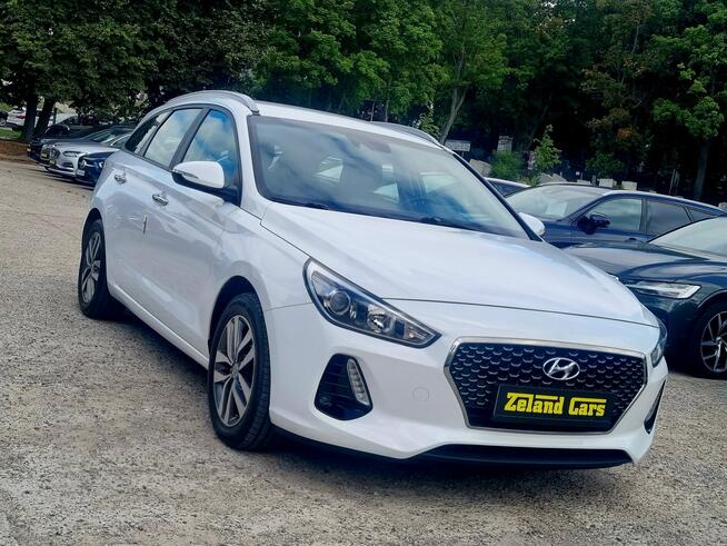 Hyundai i30 LED Serwis Navi Kamera Parktronic Climatronic Bluetooth Gwarancja!