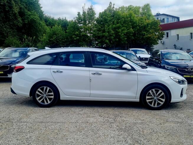 Hyundai i30 LED Serwis Navi Kamera Parktronic Climatronic Bluetooth Gwarancja!