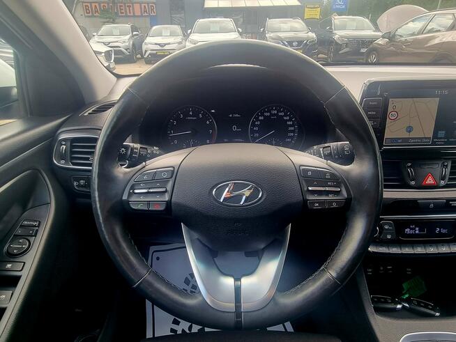 Hyundai i30 LED Serwis Navi Kamera Parktronic Climatronic Bluetooth Gwarancja!