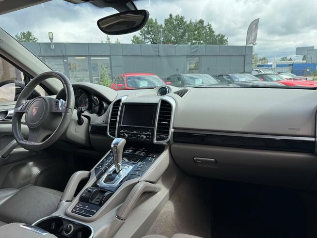 Porsche Cayenne S, 2010