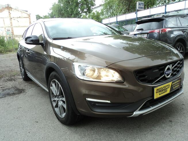 sprzedam ładne VOLVO V60 CROSS COUNTRY Z 2015R 2.0 TDI 150KM GWARANCJA