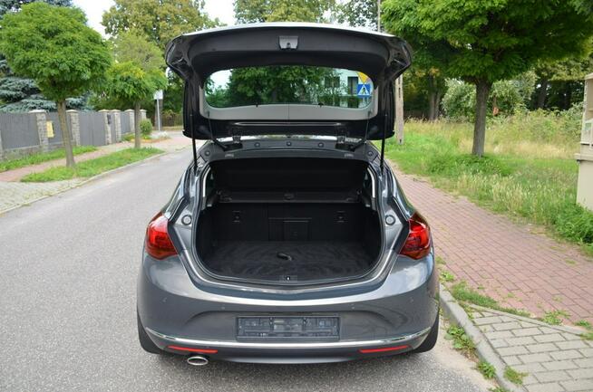 Opel Astra Opłacona1.4T 140KM Sport Serwis Bi-xenon Kamera Navi Skóra Grz.kiera