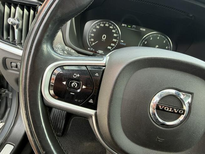 Volvo V90 Cross Country Momentum, Kamera cofania, Panorama, Grzane fotele, LED, Nowy Rozrząd