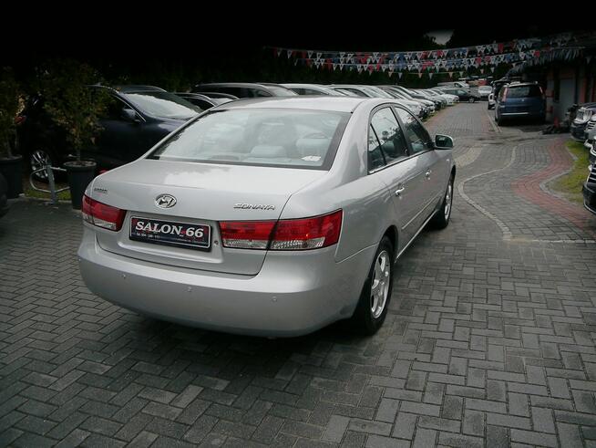 Hyundai Sonata 2.4i Stan b.dobry bez rdzy i korozji bezwypadkowy z Niemiec Gwarancja