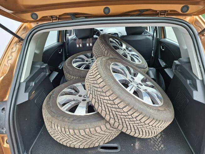 Renault Captur Automat 1.2 benzyna mały przebieg wazne opłaty