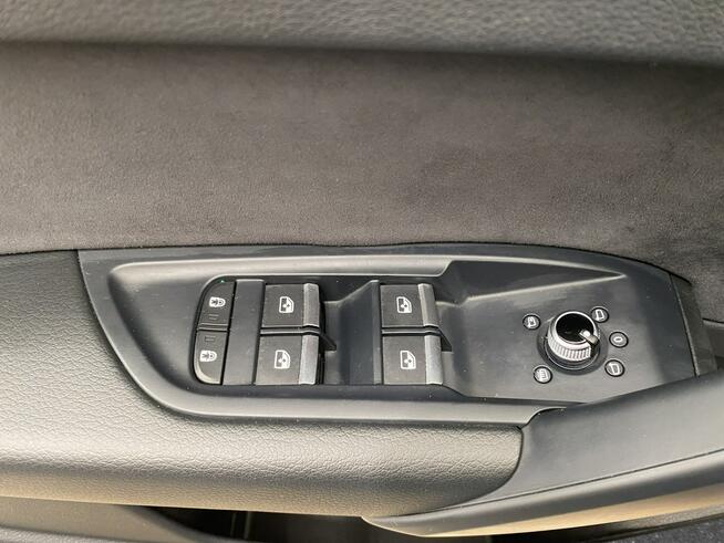 Audi Q5 40 TDI mHEV Quattro S line S tronic Kombi