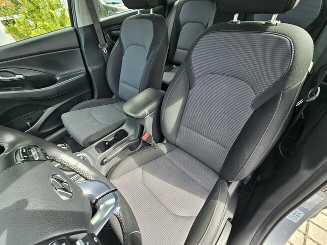 Hyundai i30 Pierwszy włąściciel, kontrola pasa, tempomat, czójniki parkowania
