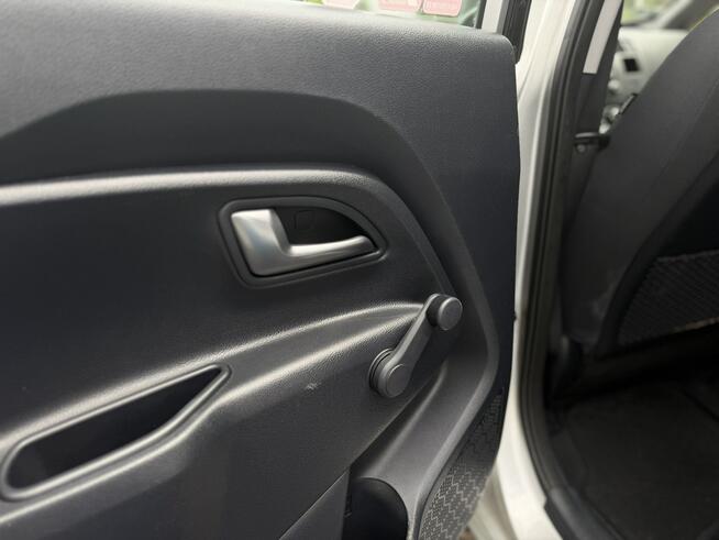 Kia Rio 1.4 (109KM) salon PL