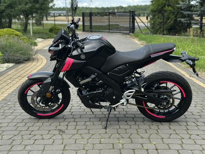 Yamaha MT 2024r PINK tylko 12 tys km kat B LEDy Dostawa YZF Duke CBR CB125R