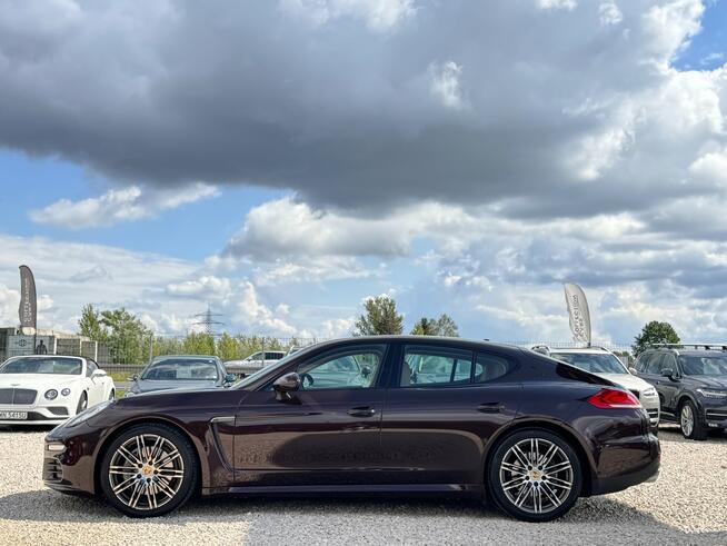 Porsche Panamera, 2016