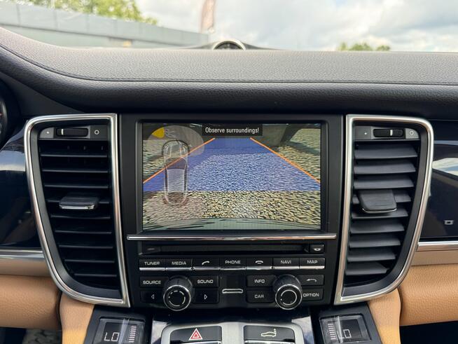 Porsche Panamera, 2016