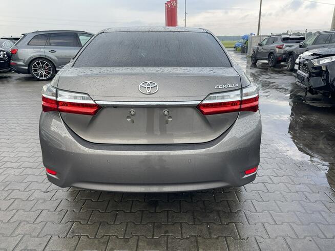 Toyota Corolla Klimatronik Kamera Skóra Tempomat