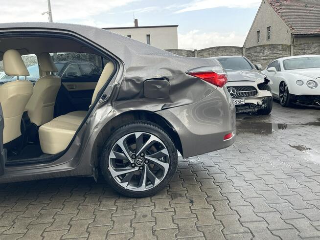 Toyota Corolla Klimatronik Kamera Skóra Tempomat