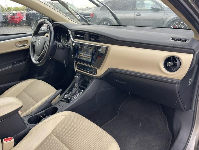 Toyota Corolla Klimatronik Kamera Skóra Tempomat