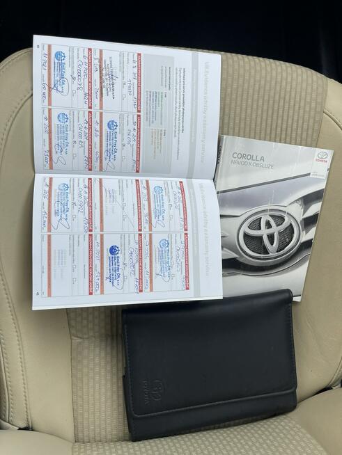 Toyota Corolla Klimatronik Kamera Skóra Tempomat