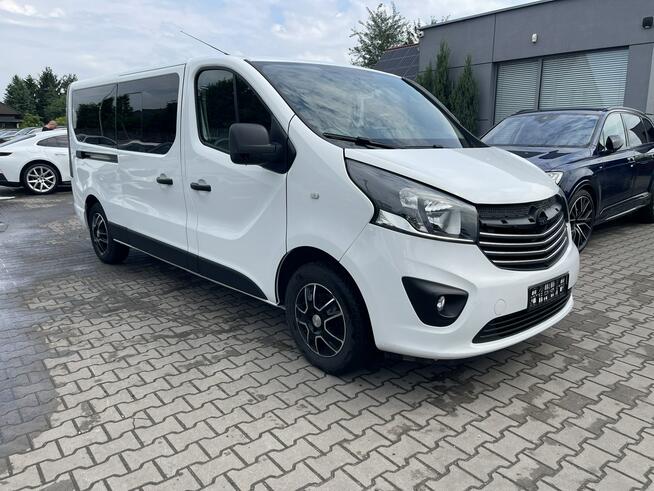 Opel Vivaro Klimatyzacja 9 osobowy Czujniki parkowania 120KM