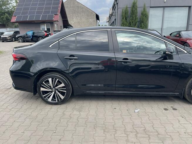 Toyota Corolla Salon PL Automat Hybryda Podgrzewanie Kamera Virtual 140KM