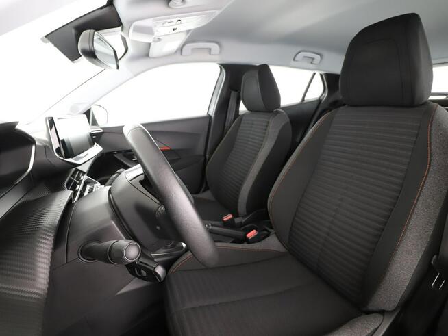 Peugeot 2008 led manual navi pdc auto klima niski przebieg