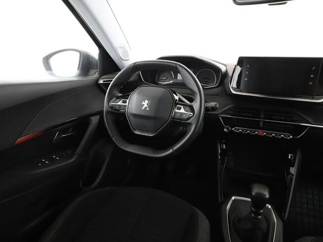 Peugeot 2008 led manual navi pdc auto klima niski przebieg