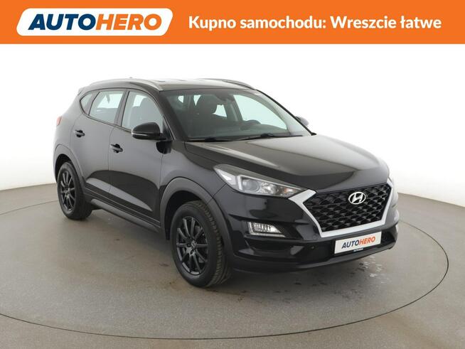 Hyundai Tucson lift klima auto grzane fotele i kierownica kamera i czujniki parkowani