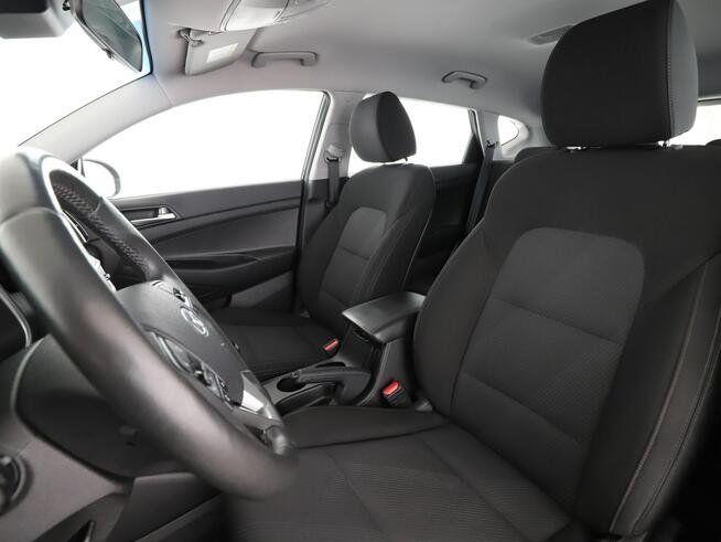 Hyundai Tucson lift klima auto grzane fotele i kierownica kamera i czujniki parkowani